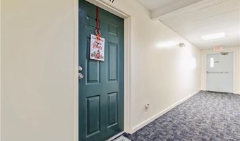 200 Woodlawn Ave 317, North Providence, RI 02904