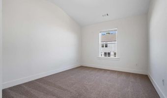 61 Auburn Woods Dr, Auburn, GA 30011