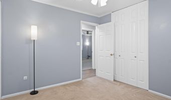8323 BLOWING ROCK Rd, Alexandria, VA 22309