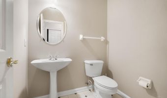 2558 Apple Ridge Ln, Amberley, OH 45236