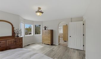 2548 Brook Hill Cir, Anchorage, AK 99516