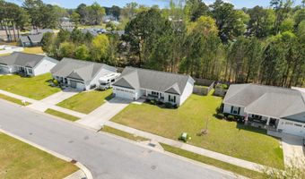 352 Tamarack Dr, Ayden, NC 28513