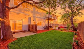 810 Omar Dr, Escondido, CA 92025