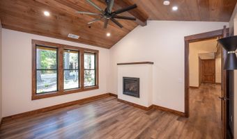 2044 Douglas Dr, Arnold, CA 95223