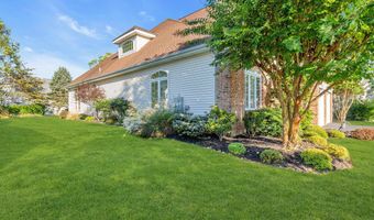 9 Hingham Ln, Barnegat, NJ 08005