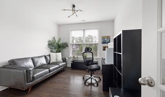 220 Briar Holw, Woodstock, GA 30188