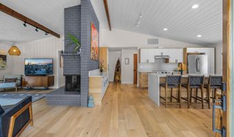18943 Martingale Cir, Bend, OR 97703