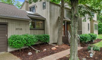 3735 Tremont Ln, Ann Arbor, MI 48105