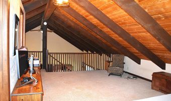 251 HILLVIEW Dr, Auburn, WY 83111