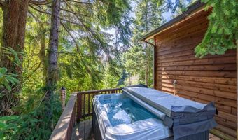 88600 TROUT POND Ln, Bandon, OR 97411