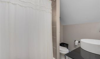 1315 New London Ave, Cranston, RI 02920