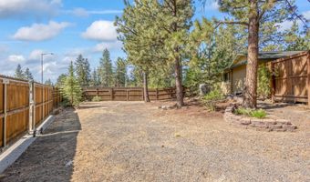 61176 Larkwood Dr, Bend, OR 97702