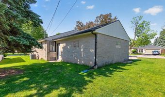 2206 N MCDONALD St, Appleton, WI 54911