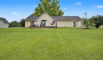 158 Woodstone Cir, Albany, GA 31701