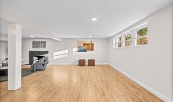 4405 LAUREL Rd, Alexandria, VA 22309