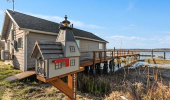 57586 PARKERSBURG Rd, Bandon, OR 97411