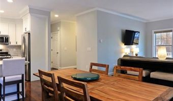 13 Arnold Ave 1, Jamestown, RI 02835