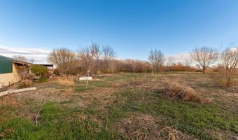 408 Clear Lks, Buhl, ID 83316