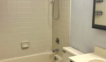 315 Wellington Pl, Aberdeen, NJ 07747