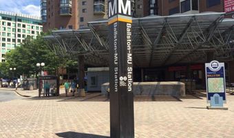 2011 N UPTON St, Arlington, VA 22207