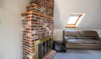 293 State St, Bangor, ME 04401