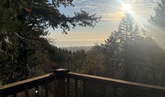 17360 MOUNTAIN Dr, Brookings, OR 97415