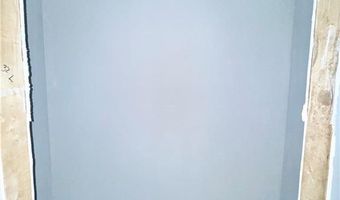 339 S Oak St, Austin, IN 47102