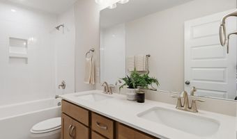 325 Oak Meadow Ln, Angier, NC 27501