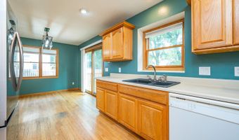 117 4th St NW, Altoona, IA 50009