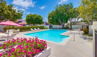 6970 Sandpiper Pl, Carlsbad, CA 92009