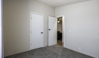 450 W SUNWEST Dr 49, Casa Grande, AZ 85122