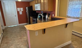 310 Grove St, Bangor, ME 04401