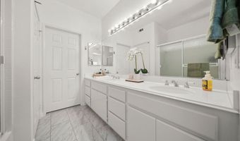 8086 E Venice, Anaheim, CA 92808