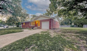 232 Greenway Rd, Arkansas City, KS 67005