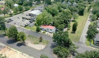 703 Richland Ave E, Aiken, SC 29801