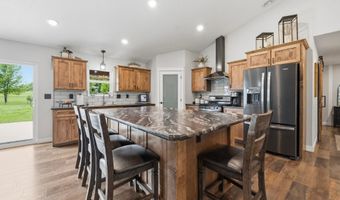 4024 Rosewood Ln SE, Alexandria, MN 56308