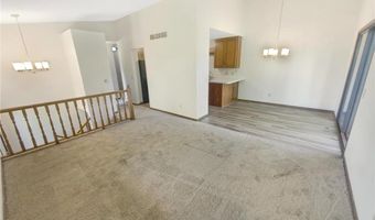 5167 148th St W, Apple Valley, MN 55124