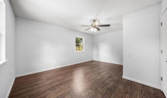 702 Kamak Dr, Beebe, AR 72012