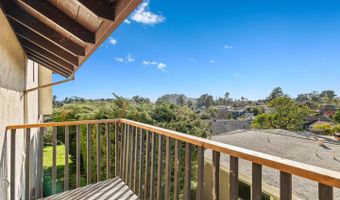210 Thunderbird Dr, Aptos, CA 95003