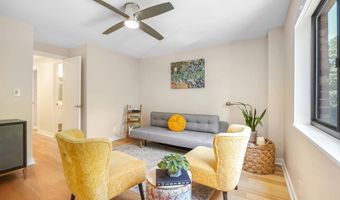 5904 MOUNT EAGLE Dr 108B, Alexandria, VA 22303