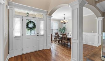 9937 Meadowstone Dr, Apison, TN 37302