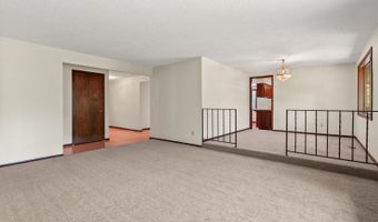 14755 SW CAROLWOOD Dr, Beaverton, OR 97007