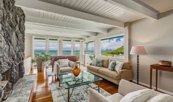 586 Kaimalino St, Kailua, HI 96734
