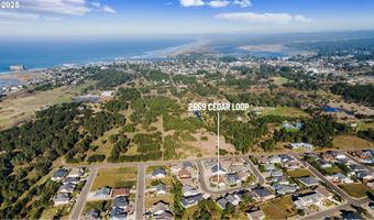 2669 CEDAR LOOP Dr, Bandon, OR 97411