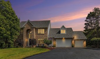 10310 E Rivershore Dr SE, Alto, MI 49302