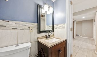194 Paine St, Bellingham, MA 02019