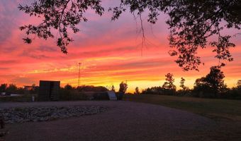 819 N MAPLE St, Adamsville, TN 38310