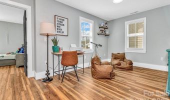 20 Phillip Ln, Arden, NC 28704