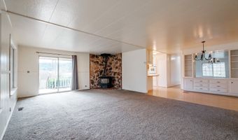 24333 VAUGHN Rd, Veneta, OR 97487