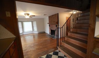 994 Limecrest Rd, Andover, NJ 07848